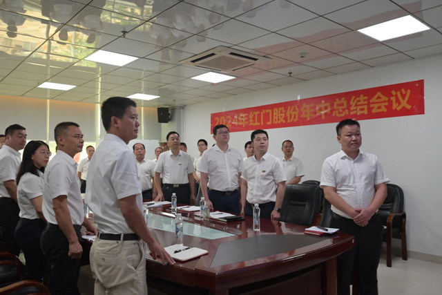 齐唱《利来国际最老品牌网人》.jpg
